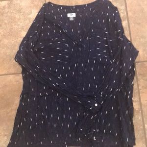 Long sleeve light weight beachy  linen I believe